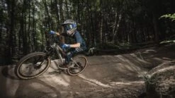 Early Rider, Hellion 24, MTB/Downhill Kinderrad 2023 -Fahrrad Serie Laden hellion24 gallery desktop 2
